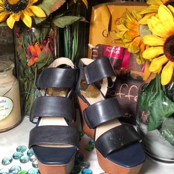 Vince Camuto Wedged Sandals - Picture 4 of 8